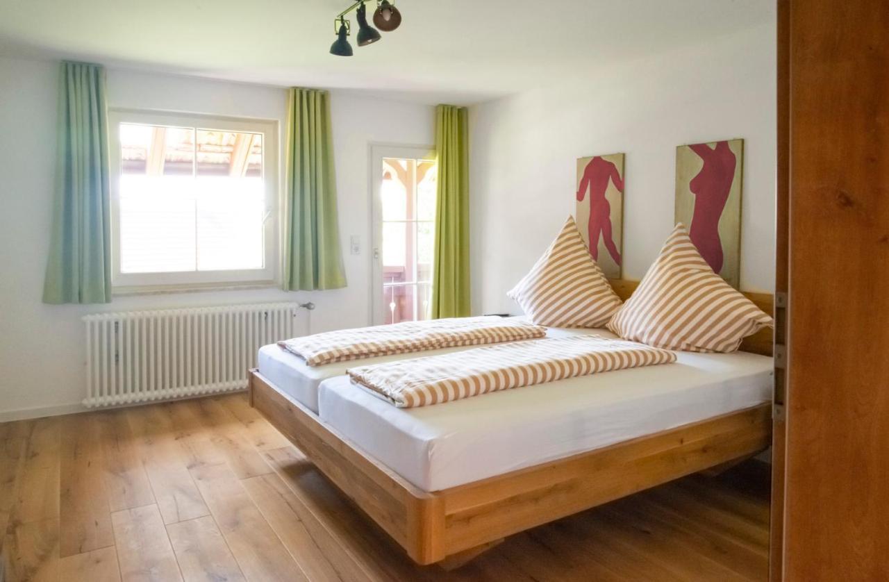 Haus Nilson Apartment Генгенбах Екстериор снимка