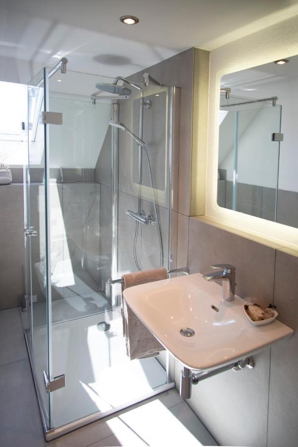 Haus Nilson Apartment Генгенбах Екстериор снимка
